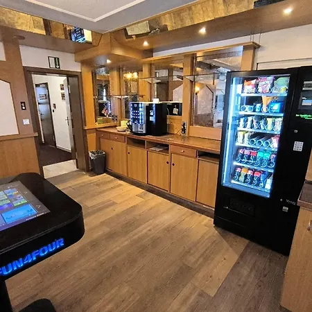 Отель Smart B&b1 Bb1 117